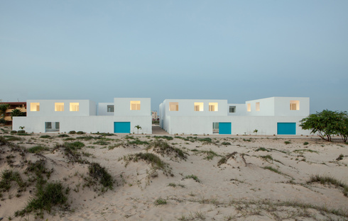 José Adrião: housing complex in Praia do Estoril, Cape Verde
