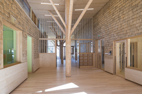 R2k architectes: Relais d'Assistance Maternelle in Tencin, France
