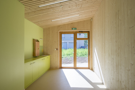 R2k architectes: Relais d'Assistance Maternelle in Tencin, France
