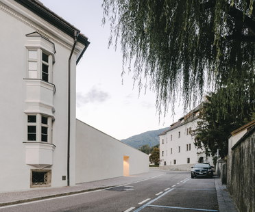 Barozzi/Veiga: Brunico Music School in Alto Adige
