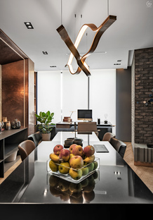 33 by architecture: Black is back, apartment in Kiev
