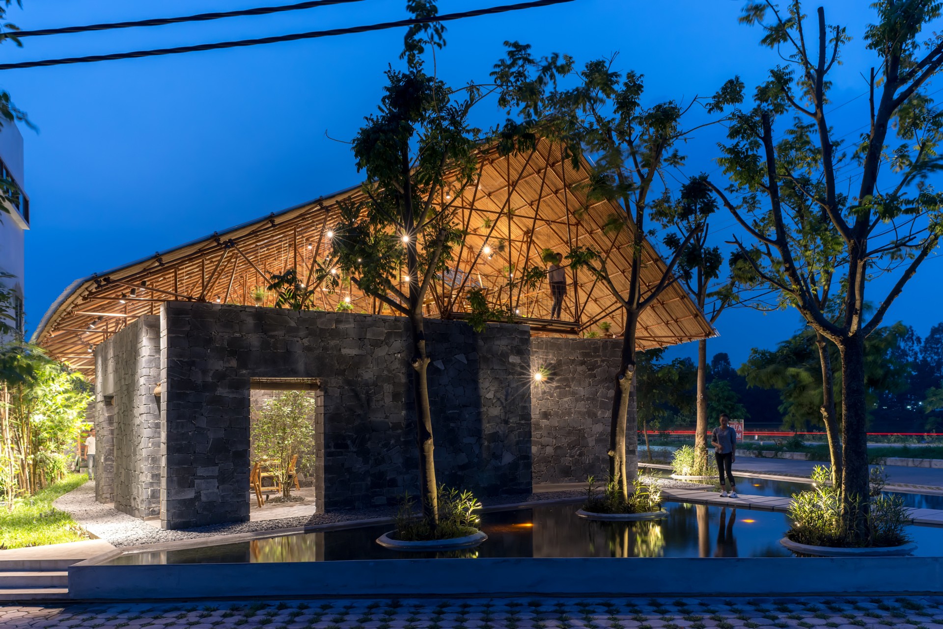 H&P Architects: S Space cultural centre in Vietnam | Floornature