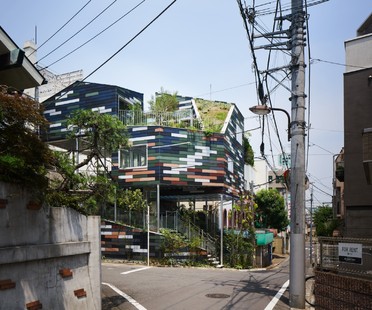 Akihisa Hirata: Overlap House in Tokyo
