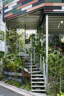 Akihisa Hirata: Overlap House in Tokyo
