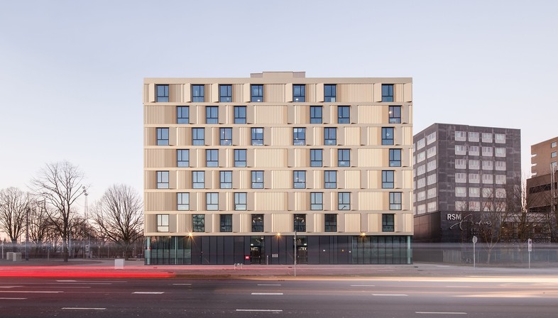 Mecanoo has created the new student residence for the Erasmus University in Rotterdam
