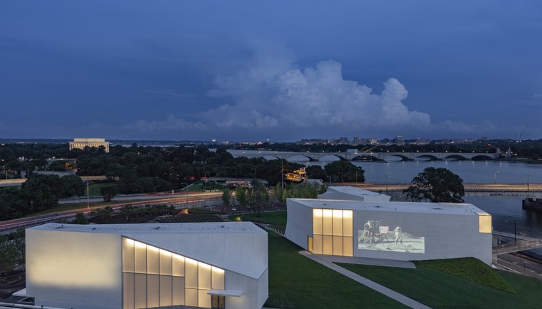 Steven Holl: The REACH, JFK Center for the Performing Arts
