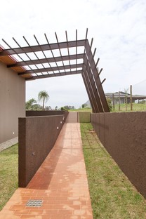 AUÁ arquitetos: Laguna House in Botucatu, Brazil
