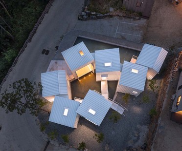 Floating Cubes by Younghan Chung Architects
