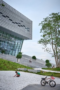 OPEN Architecture: Pingshan Performing Arts Center
