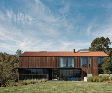 Faulkner: Big Barn, a holiday bunkhouse in the Napa Valley
