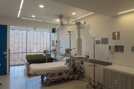 El Equipo Mazzanti: Expansion of Fundacion Santa Fe hospital in Bogotà
