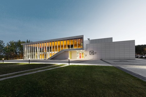 Quai 5160, Verdun’s new cultural centre designed by FABG of Canada
