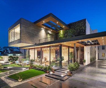 Cantilever House by Zero Energy Design Lab
