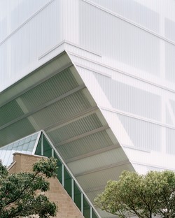 Hassell: Geelong Arts Centre, Victoria State, Australia
