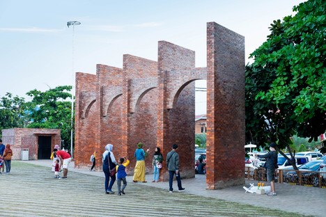 SHAU: Alun-alun Kejaksan Square, Cirebon, Indonesia
