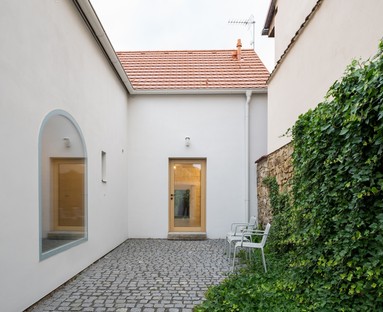 Atelier 111: Kozina House, Trhové Sviny, Czech Republic
