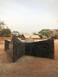 Dawoffice: Kamanar secondary school in Thionck Essyl, Senegal
