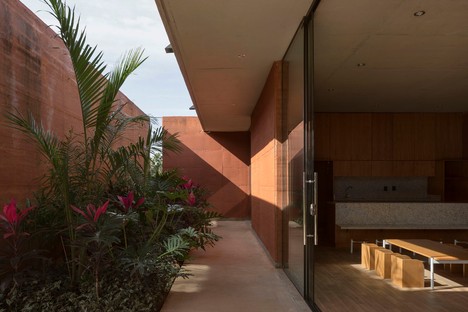 Equipo de Arquitectura: Childcare Centre in Villeta, Paraguay
