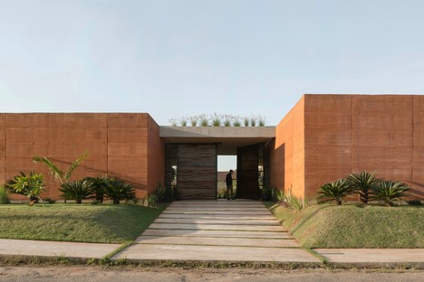 Equipo de Arquitectura: Childcare Centre in Villeta, Paraguay
