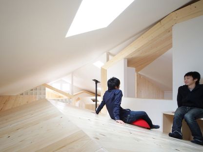 Yoshichika Takagi: wooden home in Sapporo
