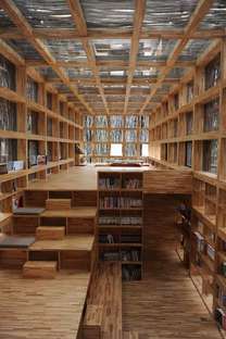 Li Xiaodong: library in the woods
