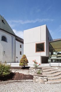 Fügenschuh: New school in Rattenberg
