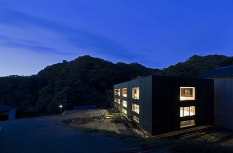 UID architects: Nest, the forest as home
