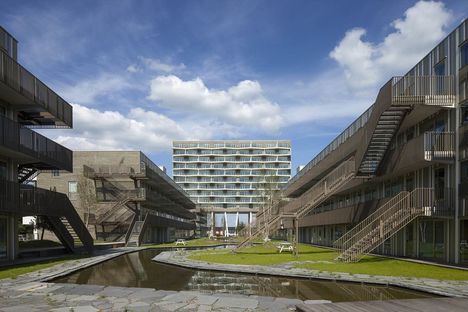NL: Kamaleon complex in Amsterdam
