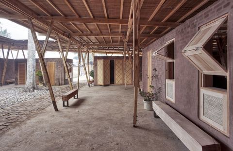 Tyin Architects: Cassia Coop Training Centre in Sumatra
