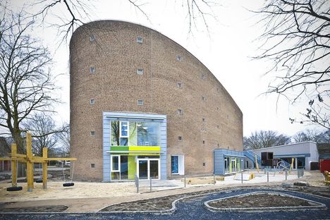 Bolles + Wilson: transformation of a church in Münster into a kindergarten 