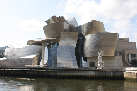 Bilbao: architecture, sustainable projects and archistars
