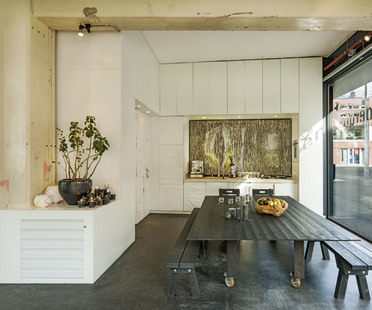 Studio Heldergroen and a multipurpose office space