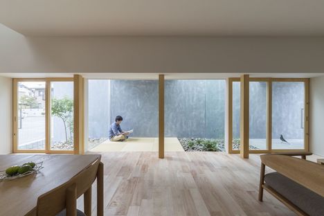 Kusatsu House, blurring the lines between indoors and outdoors