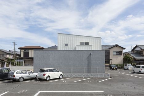 Kusatsu House, blurring the lines between indoors and outdoors