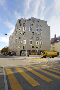 K.I.S.S., apartment building in Zurich by Camenzind Evolution