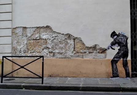 Public space and Street Art. Levalet in Paris.