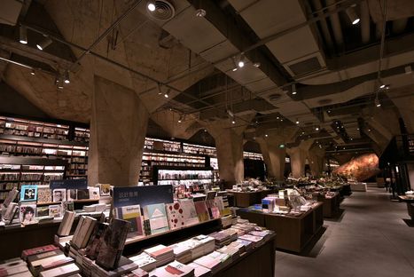 Fangsuo Bookstore by Chu Chih-Kang Space Design in Chengdu