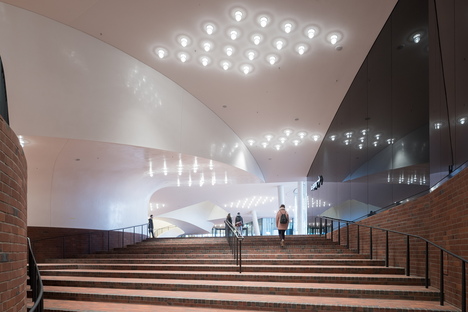 New landmark in Hamburg: Elbphilharmonie by Herzog & De Meuron