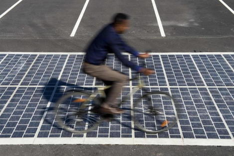 The world's first solar panel road in France