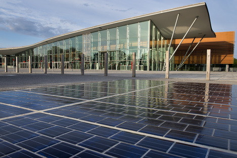 The world's first solar panel road in France