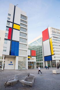 Tribute to Mondrian on an urban scale, Den Haag