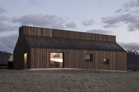 Chimney House by dekleva gregorič architects