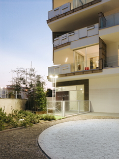Case di Luce, bioclimatic residential complex by Pedone Studio 