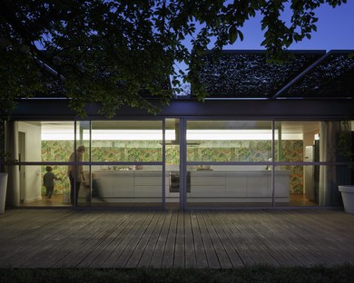Connecting with the outdoors: (ma!ca) architecture and GOM House