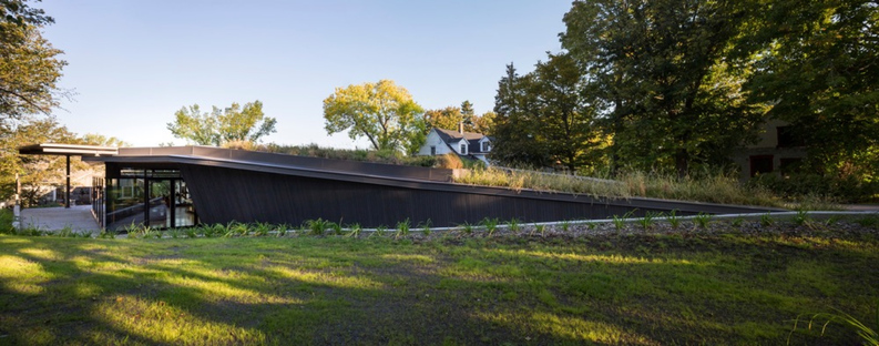 Landscape Pavilion by Anne Carrier architecture
