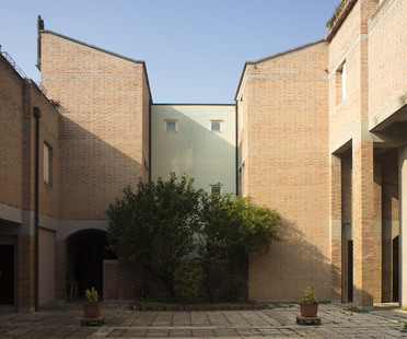 Biennale, Unfolding Pavilion at Gino Valle's IACP in Giudecca