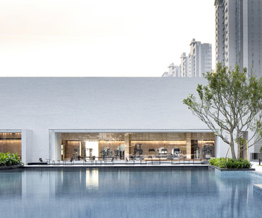 Sky Club House, gym in Dongguan City by DOMANI Design