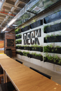 DECK restaurant by RAMA Estudio, a LEED-certified restaurant