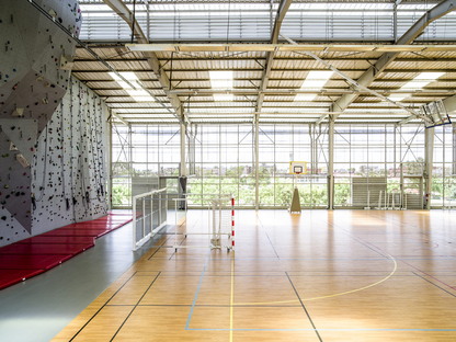 A bioclimatic gym in Abidjan by Koffi & Diabaté Architectes