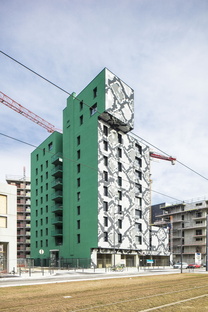 Python in Grenoble, a building by Edouard François
